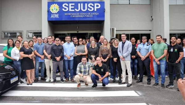 Mailza continua visitas às secretarias para fortalecer união, proximidade com servidores e compromisso para 2025