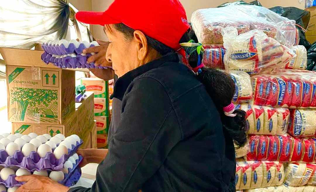 Prefeitura de Boca do Acre realiza entrega de produtos da merenda escolar nas unidades de ensino da Rede Municipal