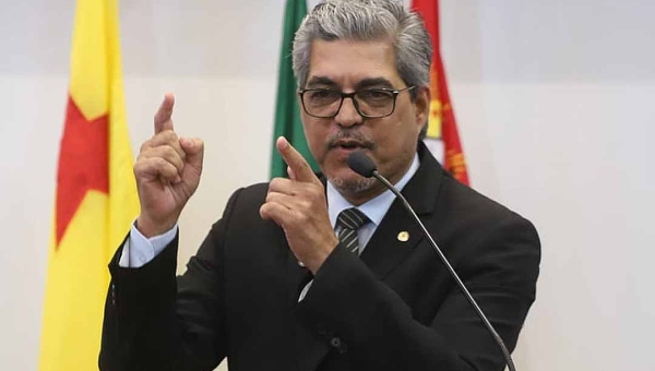 Na Aleac, Edvaldo Magalhães defende estruturação de carreira com progressão vertical e horizontal para a Polícia Militar e Corpo de Bombeiros