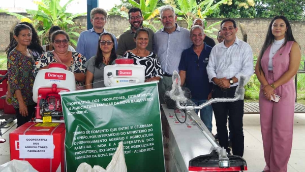 Petecão parabeniza governo federal por decreto que vai aliviar as dívidas de pequenos agricultores