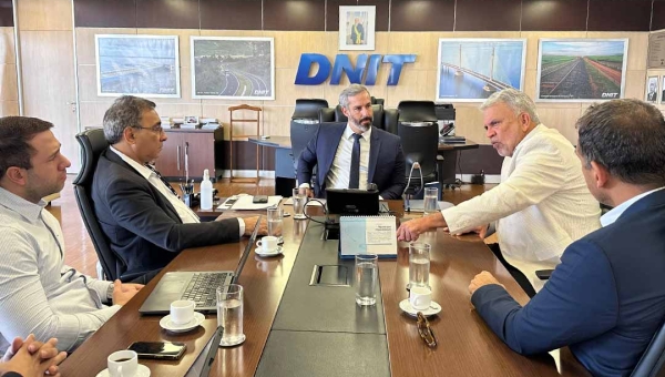 Petecão busca, junto ao Dnit, celeridade na liberação de recursos para a infraestrutura rodoviária do Acre