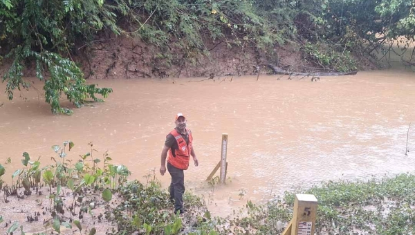 Após chuvas, Defesa Civil intensifica monitoramento em igarapés de Rio Branco com riscos de transbordamento