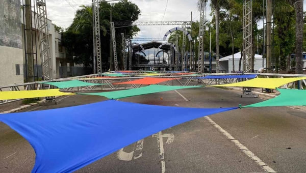 No ritmo do samba: Prefeitura, Governo do Acre e Acisa agilizam os últimos preparativos do Carnaval 2025 em Rio Branco