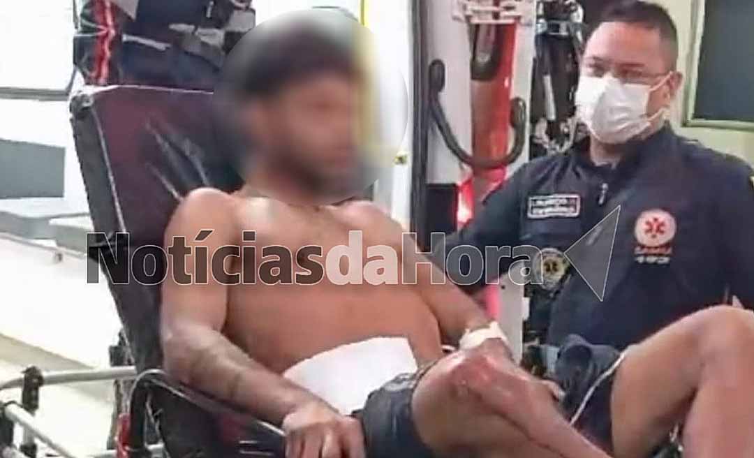 Homem em situação de rua é agredido a golpes de faca no Centro de Rio Branco, próximo ao Comando da Polícia Militar