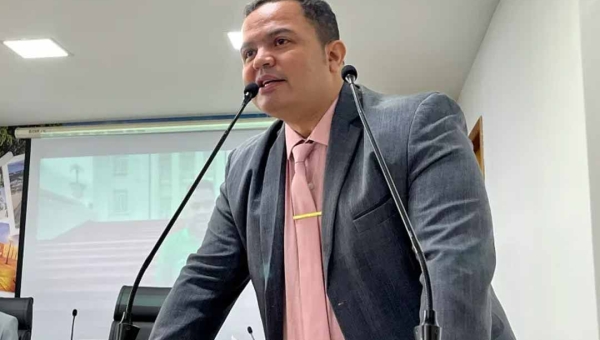 Leôncio Castro apresenta projeto que vai beneficiar população em situação de rua, a reinserindo na sociedade