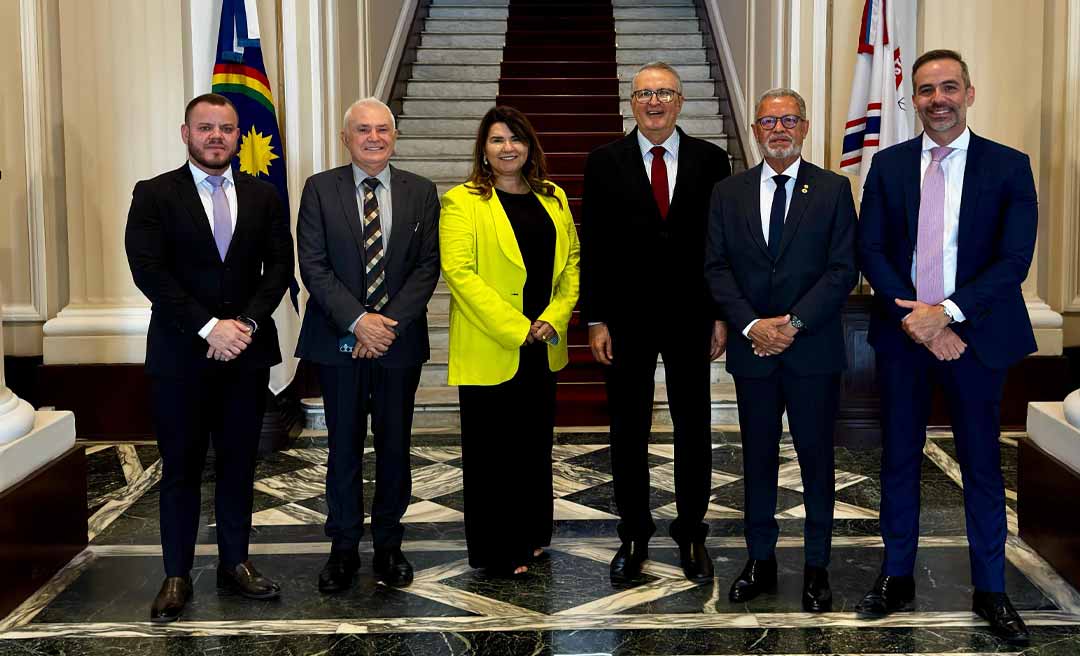 Afonso Fernandes conhece o Programa Moradia Legal em Pernambuco e busca soluções para a Regularização Fundiária no Acre