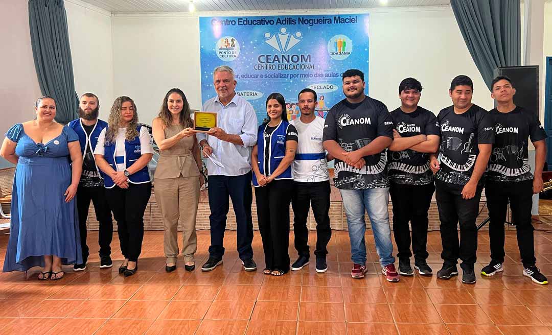 Petecão recebe homenagem por apoio ao Ceanom em Cruzeiro do Sul