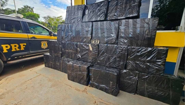 Produtos contrabandeados da Bolívia são apreendidos na BR-364, em Rio Branco