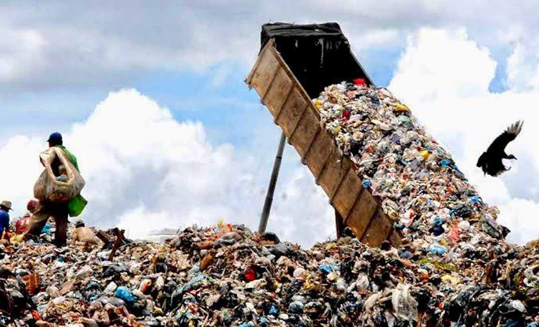 Prefeitos do Acre buscam alternativas para cumprir legislação e fim de lixões no Estado