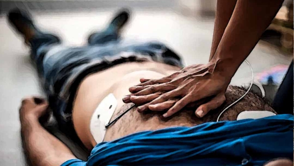 Após todo trabalho da perícia, Polícia Civil não consegue identificar homem que morreu em quarto de motel