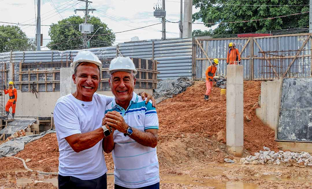 Senador Márcio Bittar e prefeito Bocalom visitam obras do Mercado Elias Mansour: “Se Deus quiser, até o final deste ano, essa obra será inaugurada”