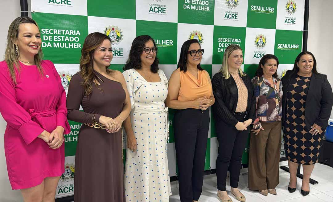 A convite da secretária Márdhia El-Shawwa, deputada Michelle Melo discute políticas para as mulheres