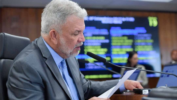 Petecão viabiliza R$ 3,9 milhões para pavimentação de ruas no bairro Montanhês em Rio Branco