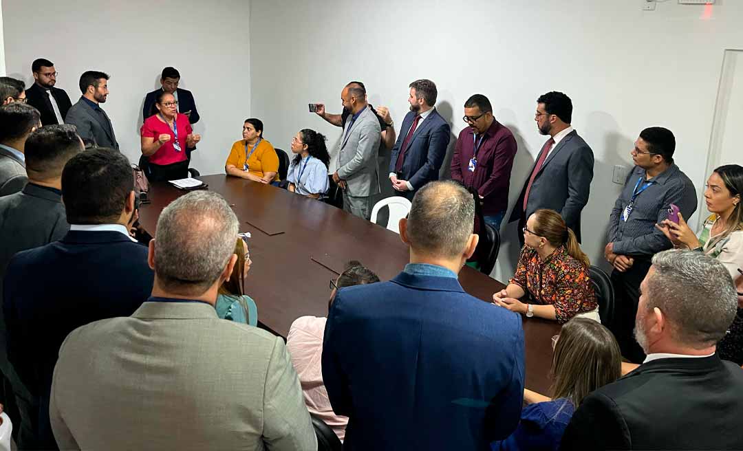 Vereadores de Rio Branco recebem conselheiros tutelares para discutir reajuste salarial