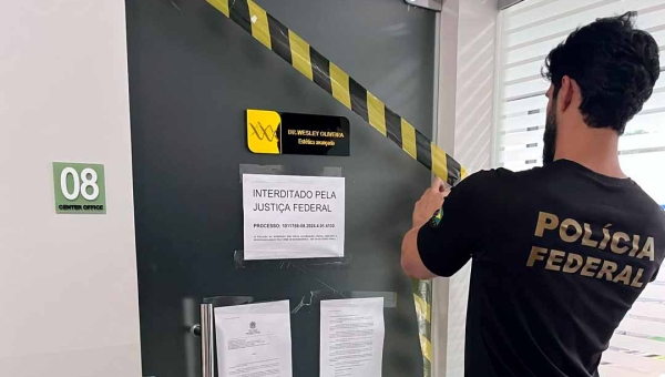 Clínica que realizava harmonização íntima masculina e feminina é interditada no Acre e biomédico multado 