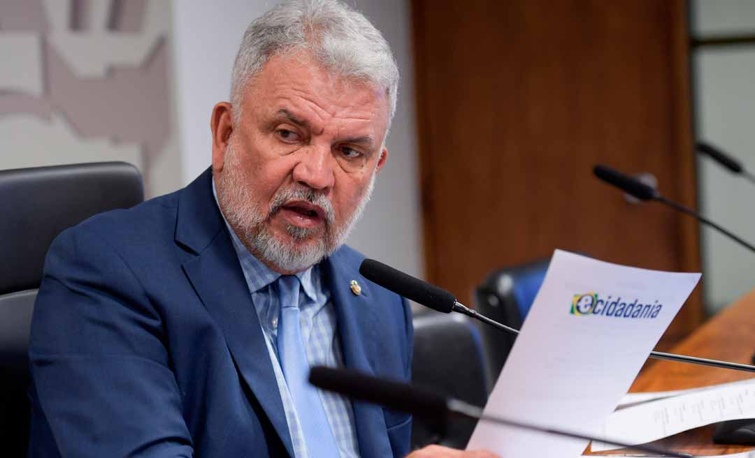 Petecão propõe projeto para reconhecer categorias profissionais aptas a atuar na área da saúde 