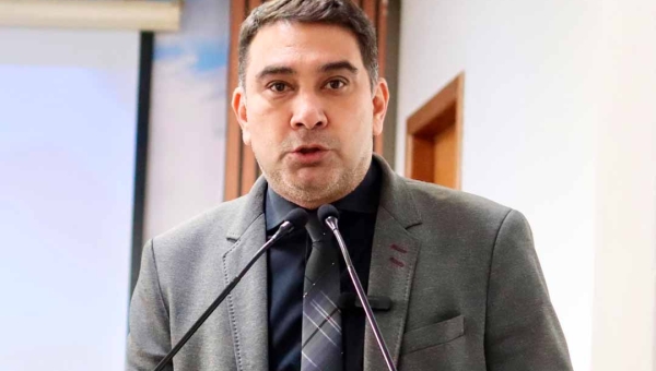 Samir Bestene propõe tarifa zero no transporte público para o Carnaval da Família em Rio Branco