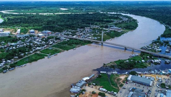 Com o nível do Rio Juruá acima da cota de alerta, Defesa Civil Estadual segue monitorando a situação