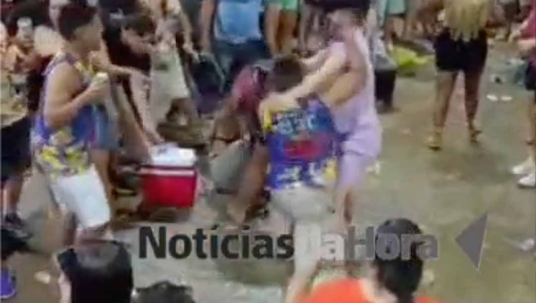 Briga generalizada é registrada no Carnaval de Mâncio Lima, interior do Acre