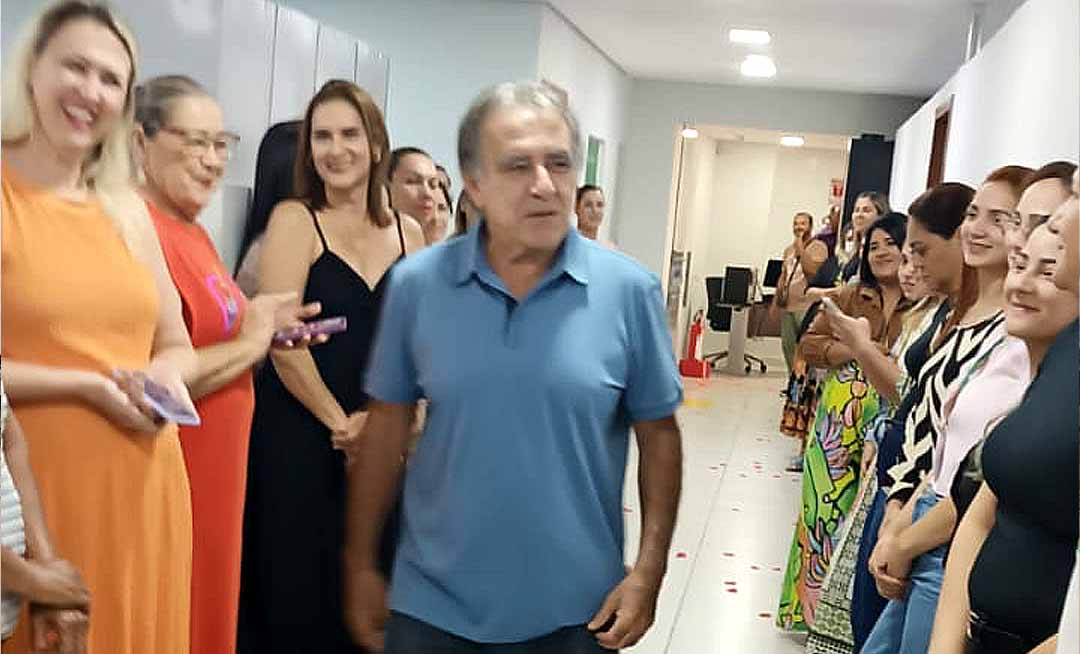José Bestene homenageia as mulheres do Saneacre com café da manhã e diz: “Lugar de mulher é onde ela quiser