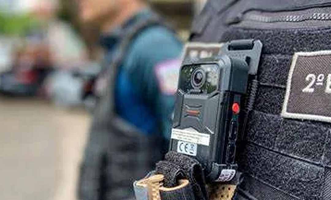 Policiais militares do Acre passam a usar câmeras corporais a partir de abril