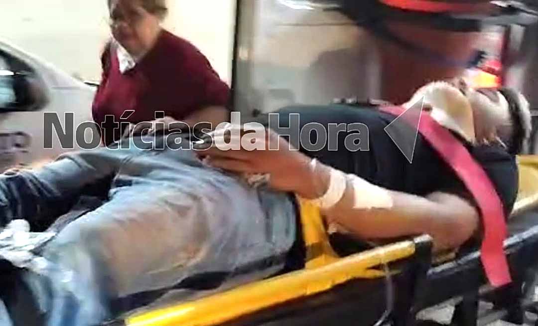 Motociclistas ficam feridos após colisão na rua Isaura Parente, em Rio Branco