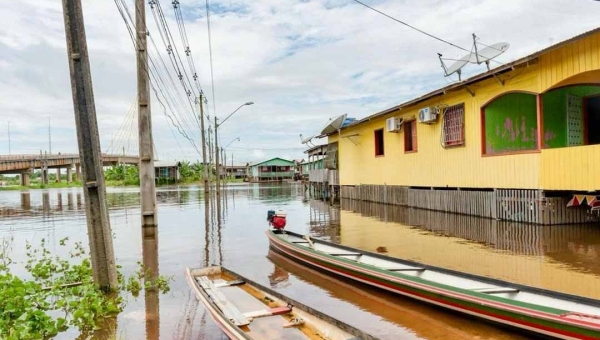 No Acre, dois rios seguem acima da cota de transbordo; águas já atingiram 11 bairros em Cruzeiro do Sul