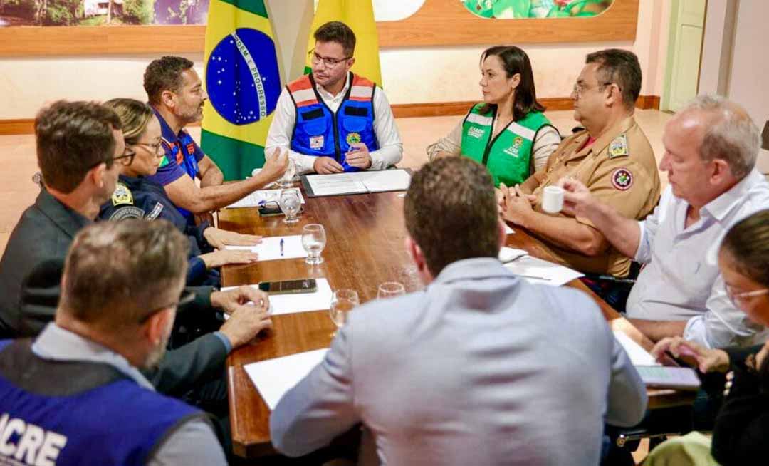 Governo do Acre decreta situação de emergência devido ao transbordamento dos rios Acre, Juruá, Purus e Envira