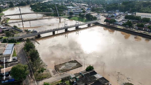 Nível do rio Acre deve estabilizar nas próximas horas, diz Friale