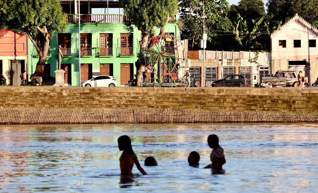 Rio Acre apresenta oscilações no nível e mantém alerta na Capital; manancial elevou dois centímetros no início da tarde desta quarta-feira