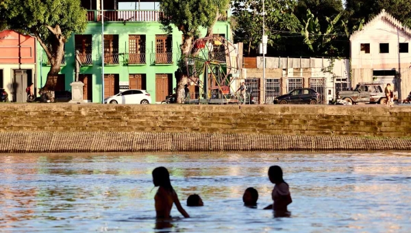 Rio Acre apresenta oscilações no nível e mantém alerta na Capital; manancial elevou dois centímetros no início da tarde desta quarta-feira