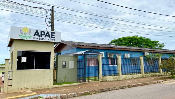 Apae Rio Branco participa do “Nota Premiada Acreana”; programa do Governo ajuda instituições sociais