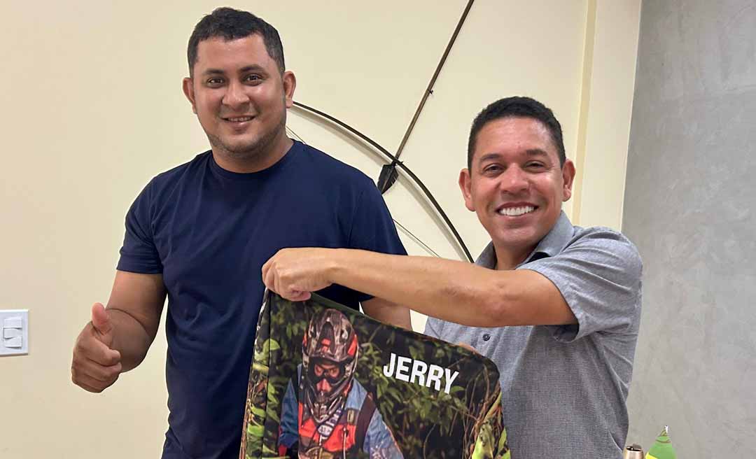 Prefeito Jerry Correia recebe equipe de trilheiros do Barro e reforça apoio à Expedição Resex 2025