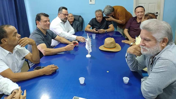 Rachado, MDB recebe Alan Rick, que fala em composição para 2026: “O MDB estará nas melhores posições”