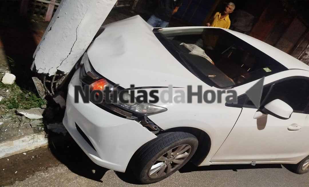 Motorista adormece ao volante e colide com poste de energia na Avenida Nações Unidas, em Rio Branco