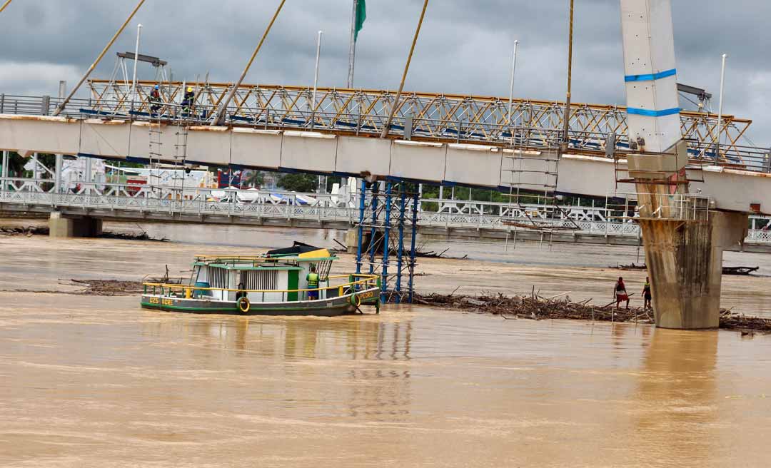 Nível do rio Acre deve começar a baixar nesta terça-feira, avisa Friale