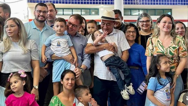 Bocalom e Alysson Bestene participam da abertura do ano letivo de 2025 em Rio Branco: “Queremos seguir elevando a educação das nossas crianças”