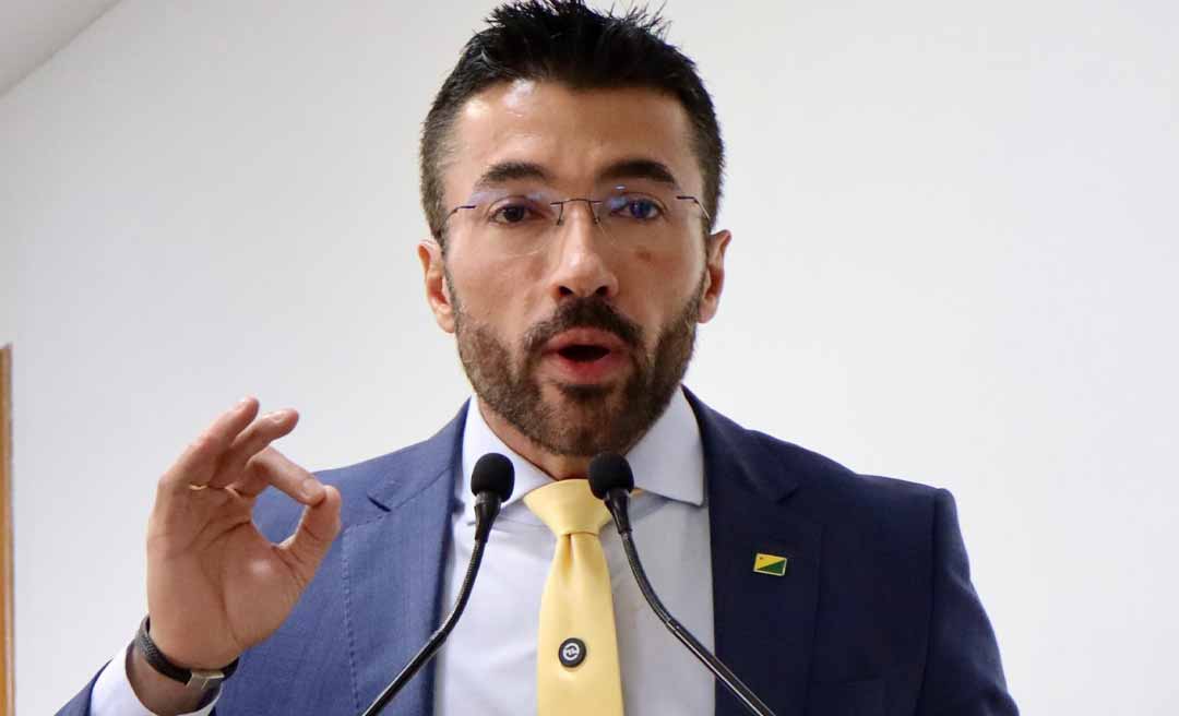 Zé Lopes defende projeto amplo de saneamento básico em Rio Branco: “O paliativo todos os anos sai mais caro”