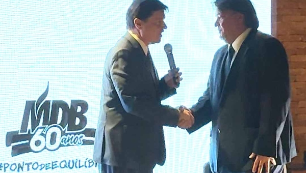 Emedebistas do Brasil homenageiam Flaviano Melo em evento com Baleia Rossi; Leonardo Melo, filho de Flaviano, falou do orgulho de ser do MDB