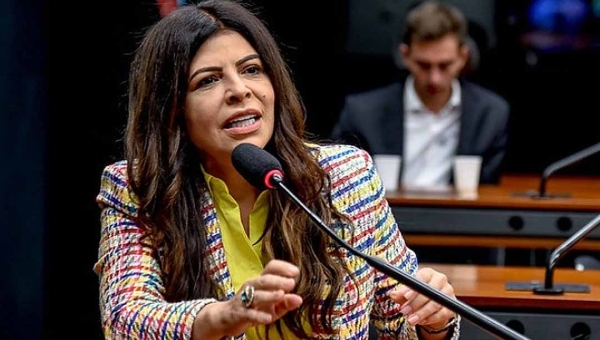 Antônia Lúcia anuncia destinação de R$ 20 milhões para o tratamento adequado do lixo em 12 cidades do Acre