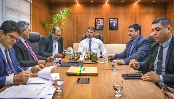 Preocupado com o risco de perda da produção dos fruticultores, Nicolau Jr mobiliza deputados que cobram solução da SEE