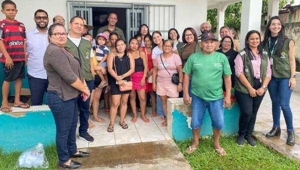 Jerry Correia participa de ação “Minha Igreja Legal” promovida pelo Iteracre com apoio da Prefeitura de Assis Brasil