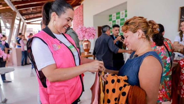 Mailza Assis cria programa que transforma dor em esperança para os mais vulneráveis do Acre