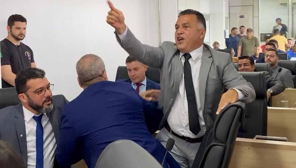 UFC na Câmara! Antônio Moraes e Eber Machado quase saem no tapa na sessão desta quinta-feira