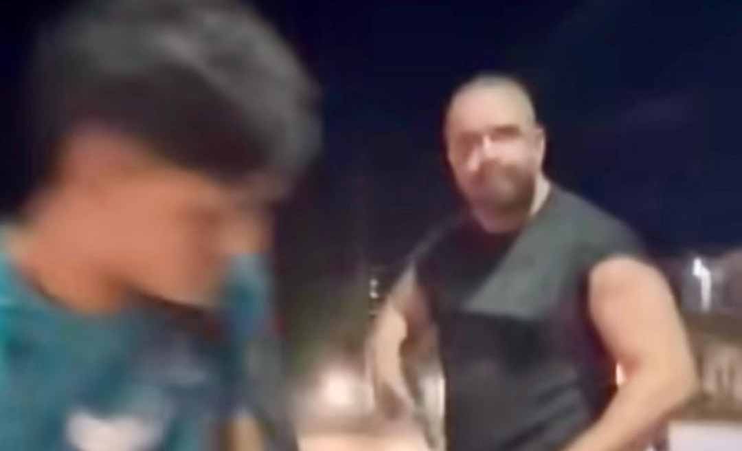 Vídeo de agressão envolvendo policial civil gera repercussão em Rio Branco: “Covarde você é!”