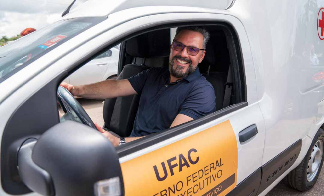 Com emenda de Alan Rick, UFAC recebe veículos e equipamentos para Clínica Veterinária