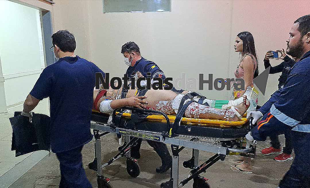 Motociclista sofre múltiplas fraturas em grave acidente na AC-40; vítima colidiu contra veículo