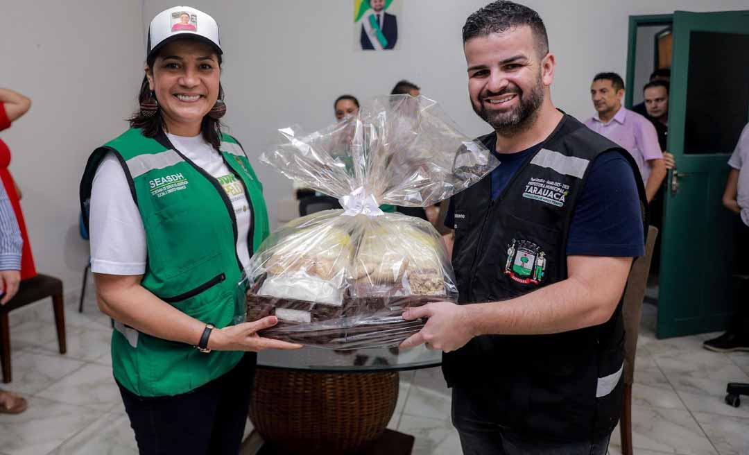 Mailza visita Tarauacá, reforça apoio às famílias afetadas pelas enchentes e anuncia ações emergenciais