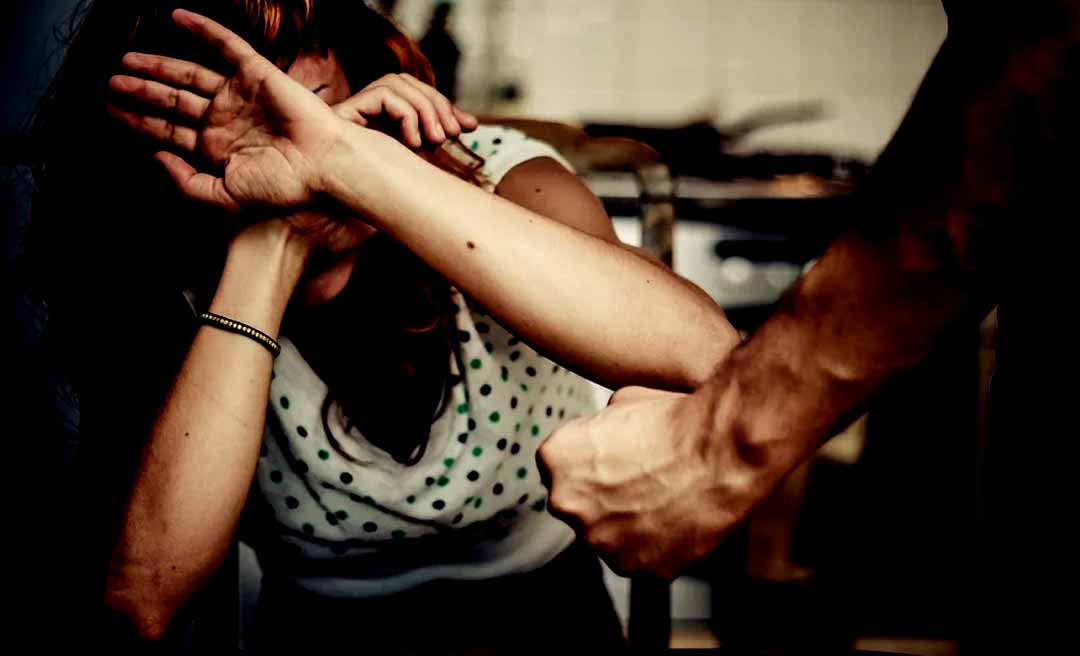 Condenados por violência doméstica e crimes sexuais não poderão mais ser nomeados no Acre, diz lei sancionada por Gladson