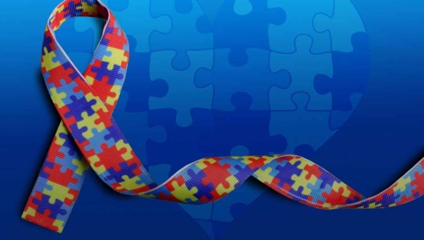 PL que torna obrigatória inclusão do símbolo do autismo em vagas de estacionamento é aprovado na Câmara de Rio Branco